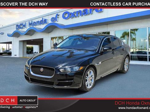 Used 2018 Jaguar XE Premium AWD/4WD image 1
