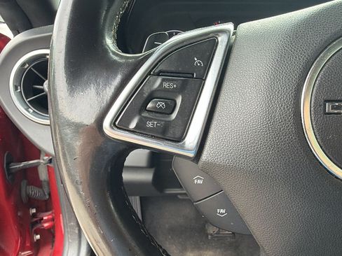 Used 2016 Chevrolet Camaro LT RWD image 23