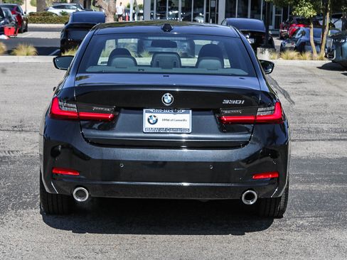 Certified 2023 BMW 330i Sedan w/ Driving Assistance Package RWD image 5
