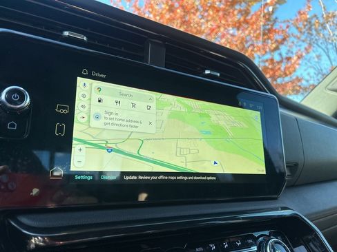 Used 2022 GMC Sierra 1500 AT4 w/ AT4 Premium Package image 17