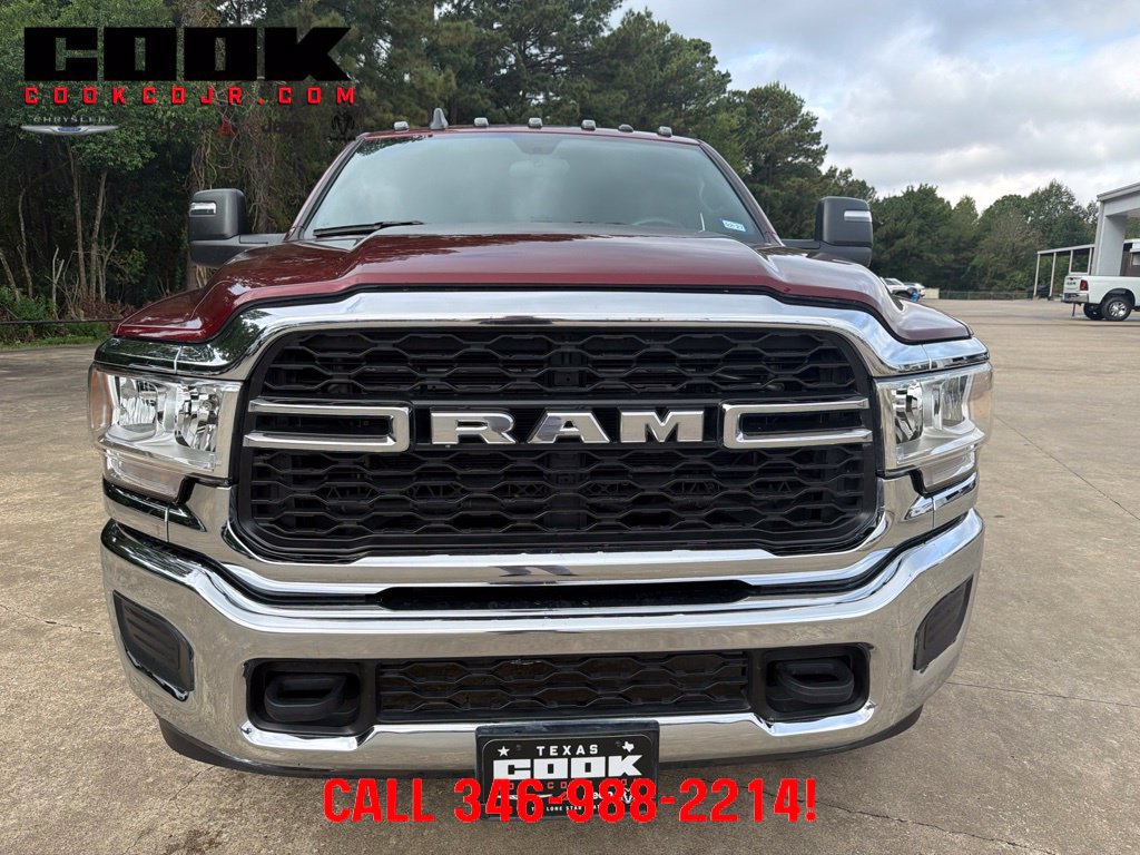 Used 2024 RAM 2500 Tradesman w/ Chrome Appearance Group AWD/4WD image 9