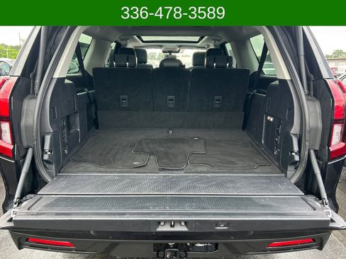 Used 2025 Ford Expedition Max Active AWD/4WD image 23