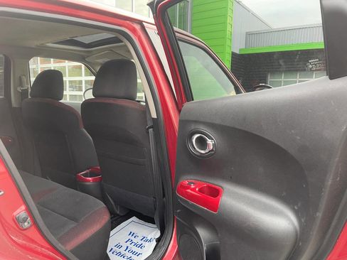 Used 2012 Nissan Juke SV image 22