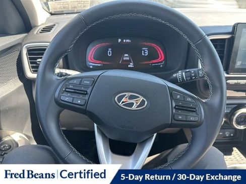Certified 2026 Hyundai Venue SEL FWD image 21