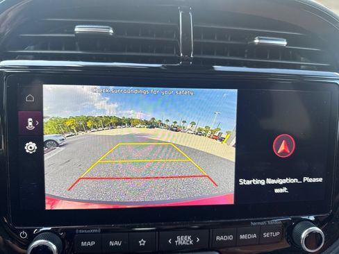 Used 2025 Kia Soul EX FWD image 12