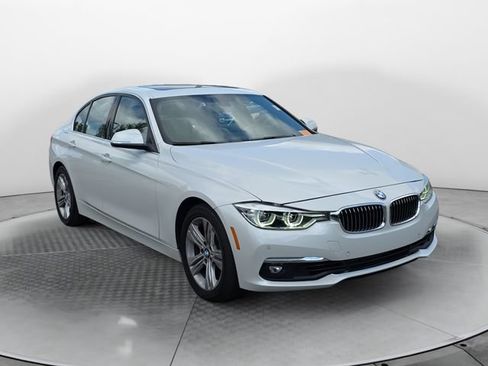 Used 2016 BMW 328i xDrive Sedan AWD/4WD image 7