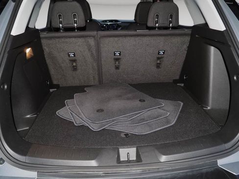 Certified 2023 Chevrolet TrailBlazer LT w/ Convenience Package AWD/4WD image 9