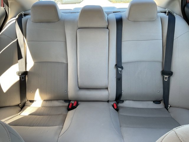 Used 2025 Nissan Altima 2.5 SV FWD image 30