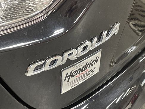 Certified 2024 Toyota Corolla LE image 33