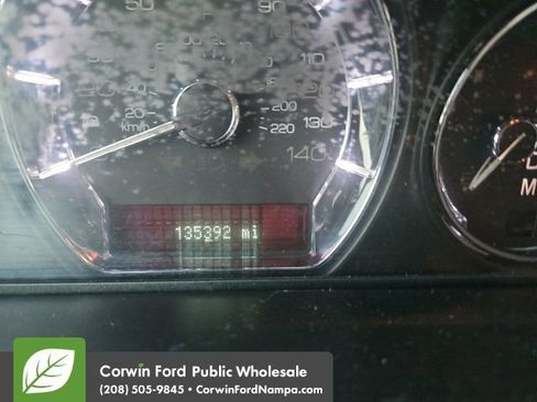 Used 2012 Lincoln MKS AWD image 13