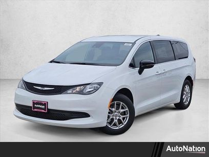 New 2025 Chrysler Voyager LX