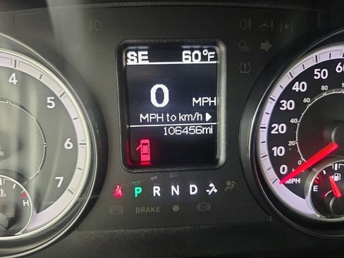 Used 2017 RAM 2500 Tradesman w/ Chrome Appearance Group image 16