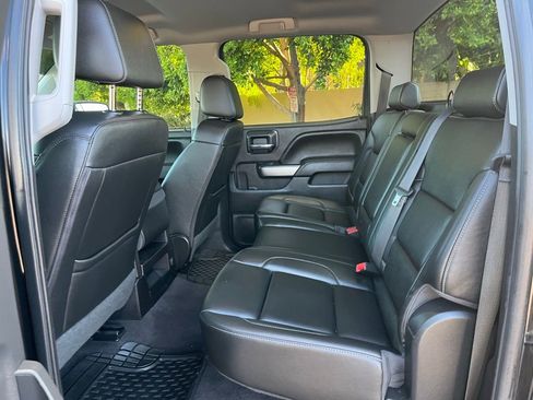 Used 2018 GMC Sierra 1500 SLT w/ SLT Premium Package image 22