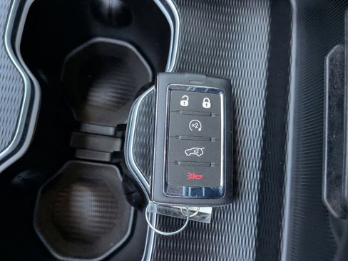 Used 2025 Jeep Grand Cherokee L Limited w/ Luxury Tech Group II RWD image 53