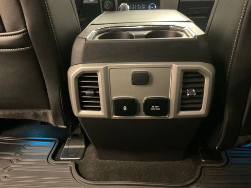 Used 2020 Ford F150 Lariat image 33