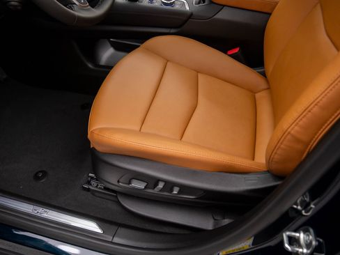 New 2026 Cadillac XT5 Premium Luxury image 17