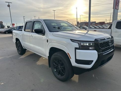 New 2026 Nissan Frontier SV w/ SV Convenience Package image 3