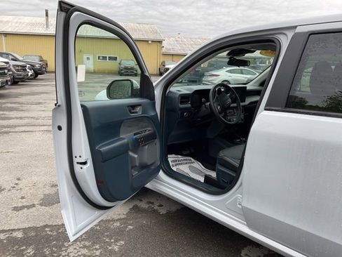 Used 2026 Ford Maverick Lobo AWD/4WD image 34