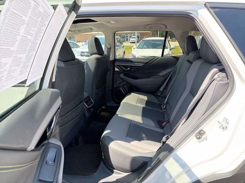 Certified 2024 Subaru Outback Onyx Edition AWD/4WD image 25
