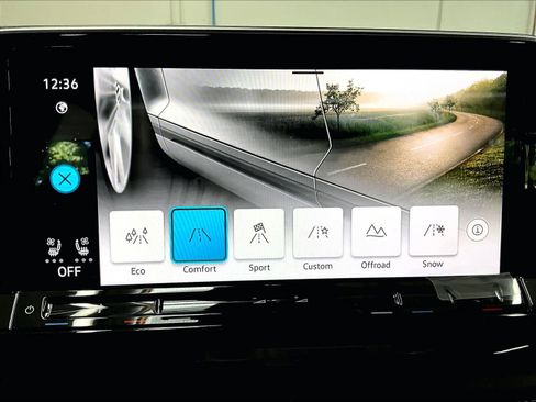 New 2026 Volkswagen Atlas Cross Sport SEL R-Line AWD/4WD image 22