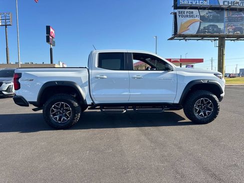 Used 2026 Chevrolet Colorado ZR2 w/ Technology Package AWD/4WD image 7