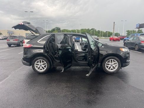 Used 2021 Ford Edge SEL w/ Convenience Package AWD/4WD image 15
