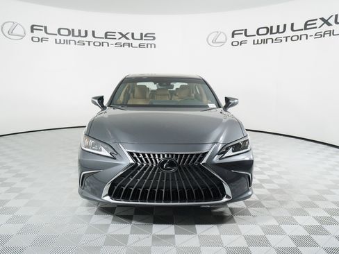 New 2025 Lexus ES 350 w/ Premium Package image 2