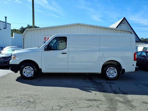 Used 2020 Nissan NV 1500 SV image 2