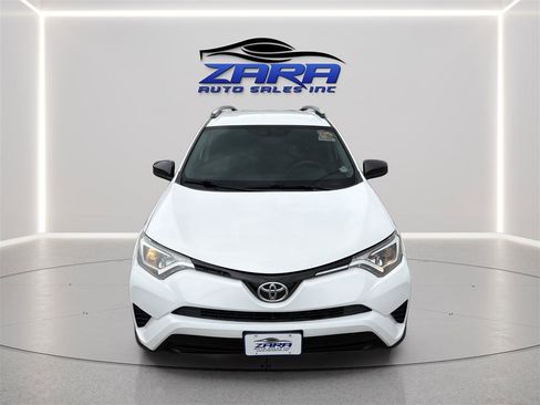 Used 2016 Toyota RAV4 LE AWD/4WD image 10