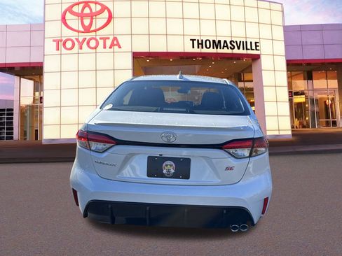 New 2026 Toyota Corolla SE image 6