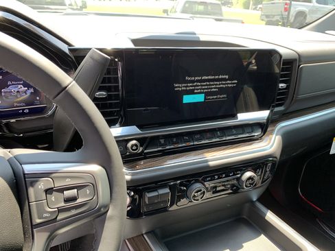 New 2025 Chevrolet Silverado 2500 LT w/ Trail Boss Package image 22