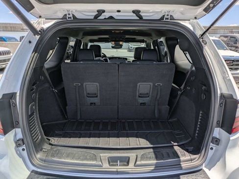 Used 2022 Dodge Durango R/T AWD/4WD image 12