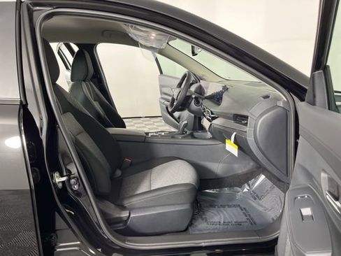 New 2026 Nissan Sentra SV w/ SV Convenience Package image 42