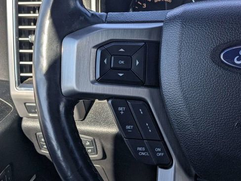 Used 2017 Ford F150 Platinum w/ Equipment Group 701A Luxury image 21