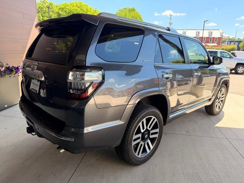 Used 2016 Toyota 4Runner 4WD image 7