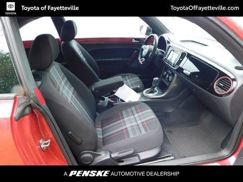 Used 2017 Volkswagen Beetle 1.8T FWD image 5