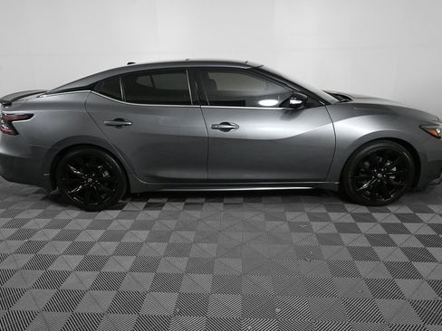 Used 2023 Nissan Maxima SR w/ Sport Mat Group image 24