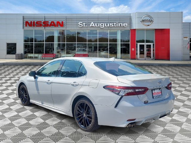 Used 2024 Toyota Camry XSE FWD image 4