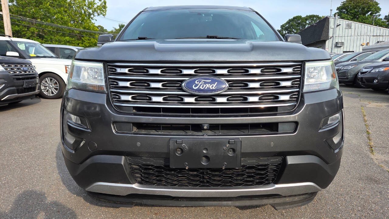 Used 2017 Ford Explorer Limited AWD/4WD image 4