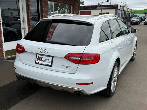 Used 2015 Audi A4 Premium w/ Audi MMI Navigation image 3