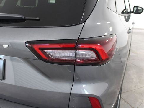 New 2026 Ford Escape Active w/ Cold Weather Package FWD image 11