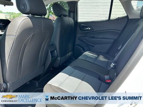New 2026 Chevrolet Trax LT w/ LPO, Blackout Package FWD image 17