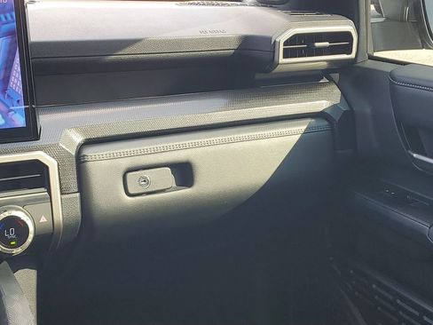 Certified 2025 Toyota 4Runner Limited image 26