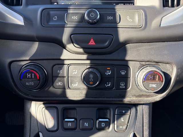 Used 2018 GMC Terrain SLE w/ Driver Convenience Package FWD image 21