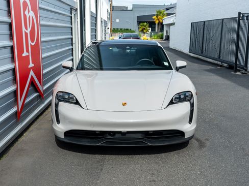 Used 2021 Porsche Taycan RWD image 45