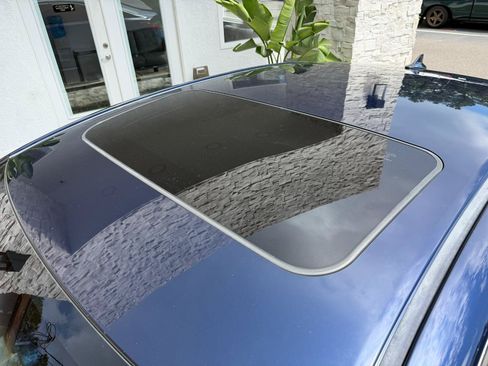 Used 2014 Lexus ES 350 w/ Premium Package FWD image 9