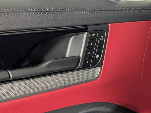 New 2026 Porsche Cayenne Coupe image 26