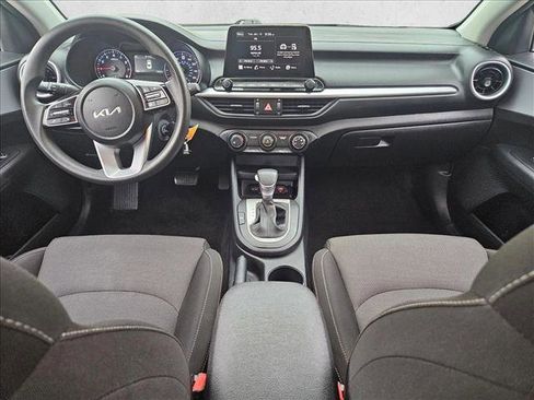 Used 2024 Kia Forte LXS image 16