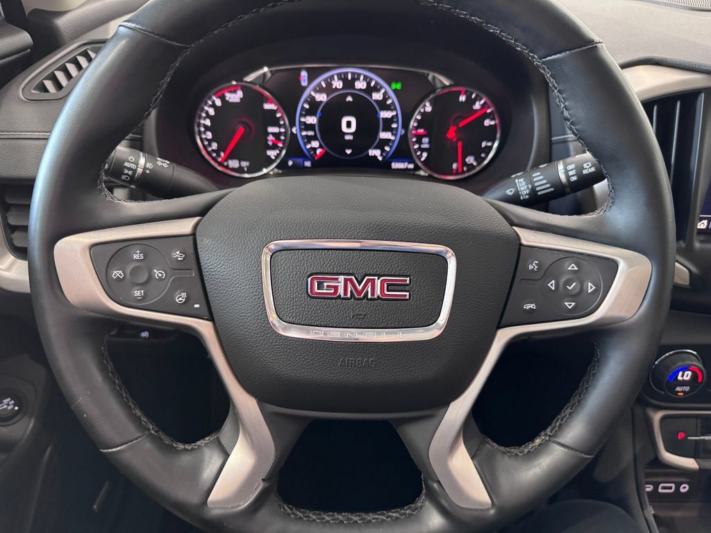 Certified 2023 GMC Terrain Denali w/ Denali Premium Package AWD/4WD image 11