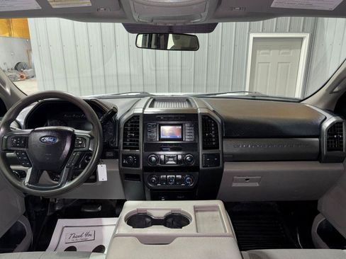 Used 2019 Ford F250 XL w/ XL Value Package AWD/4WD image 17
